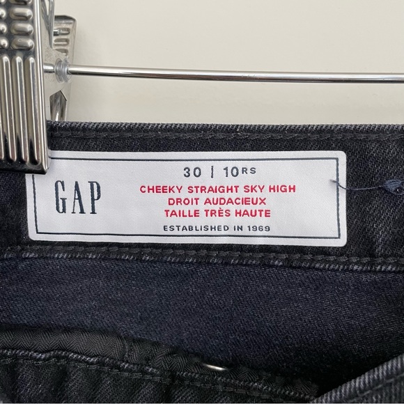 Sky High Rise Cheeky Straight Jeans with Washwell size 30 Regular in Black Rinse - Picture 14 of 14